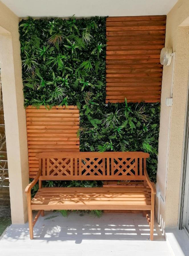 Appartement Frejus Avec Jardin, Piscine, Plage, Tennis Bagian luar foto
